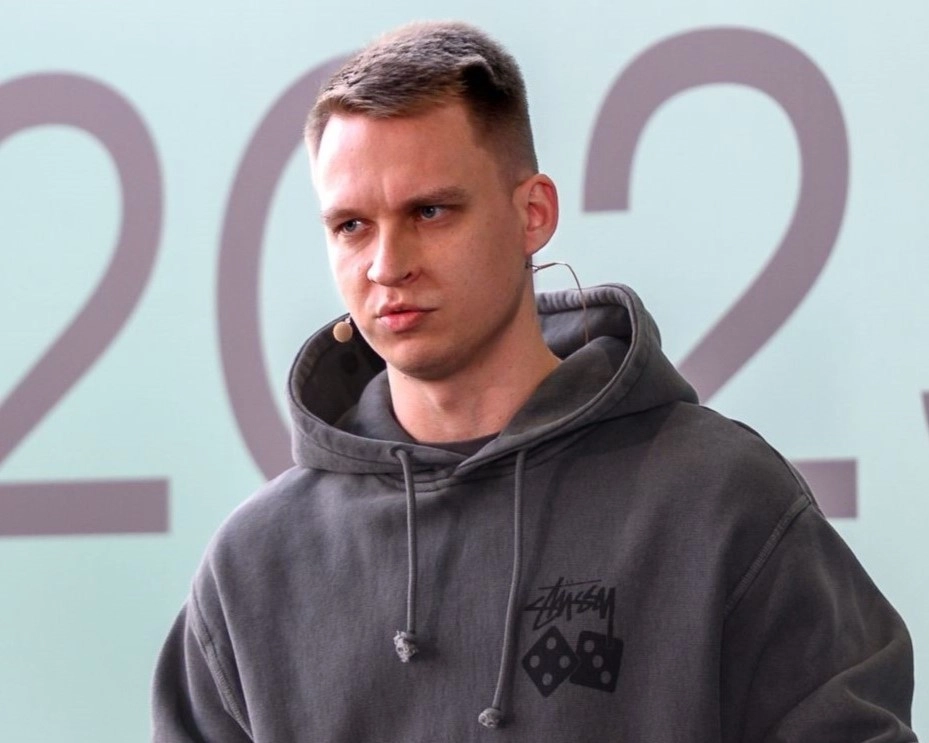 Владислав Лашкин
