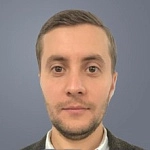 Виталий Петросян