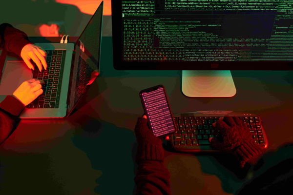 ГК «Солар»: хакеры перешли на мультивекторные DDoS-атаки
