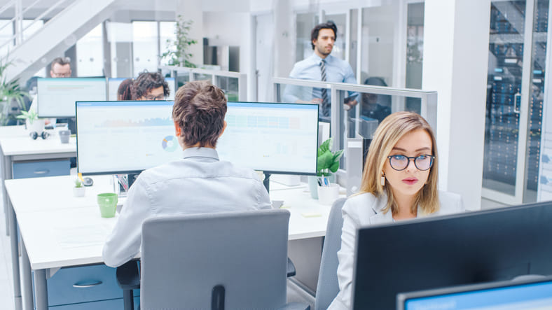 система для контроля хранения данных